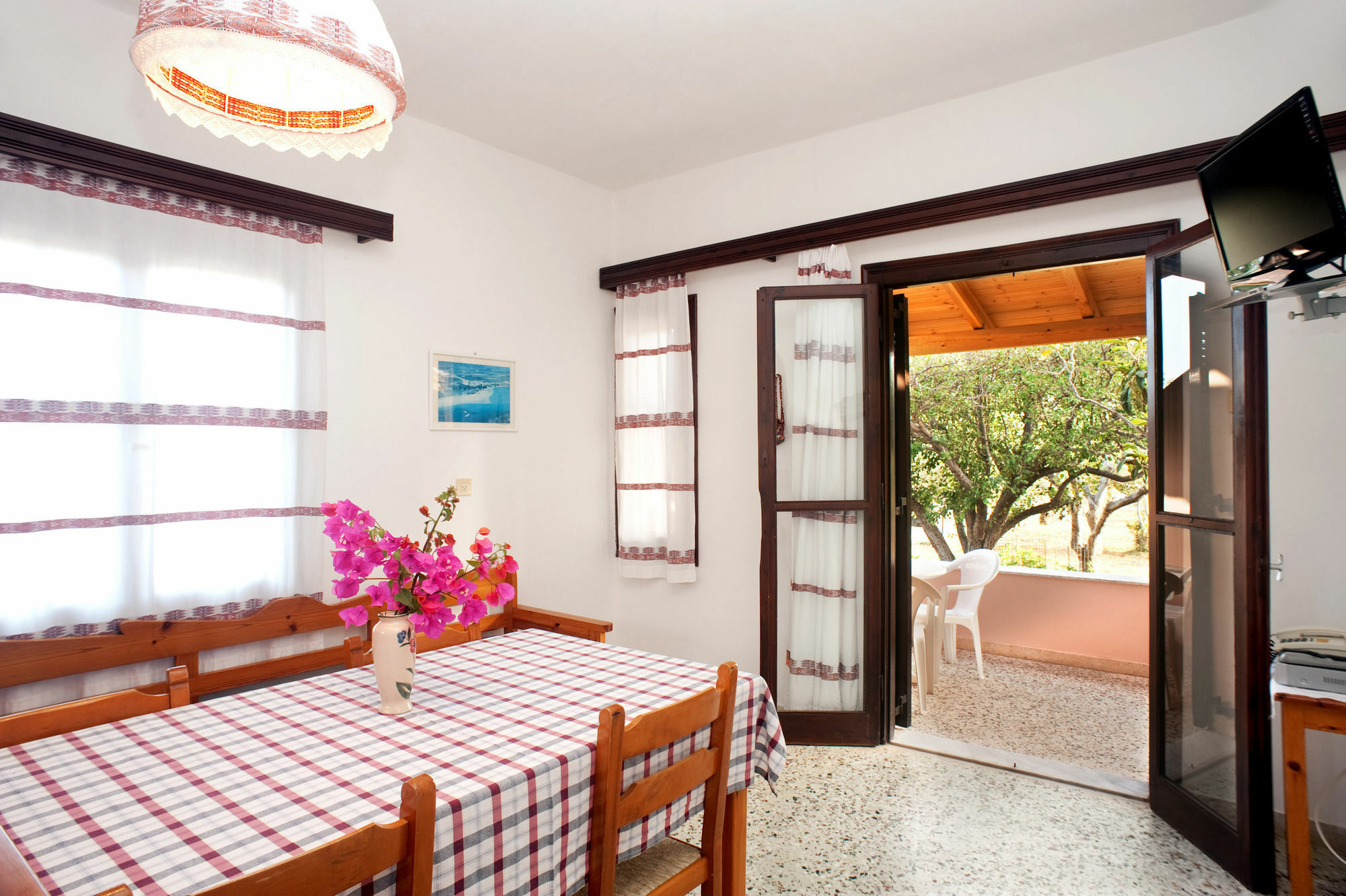 Dolphin Apartments Frangokastello Екстериор снимка